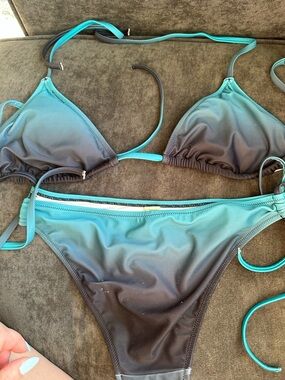 Cupshe Ombre Teal to Charcoal Triangle Bikini